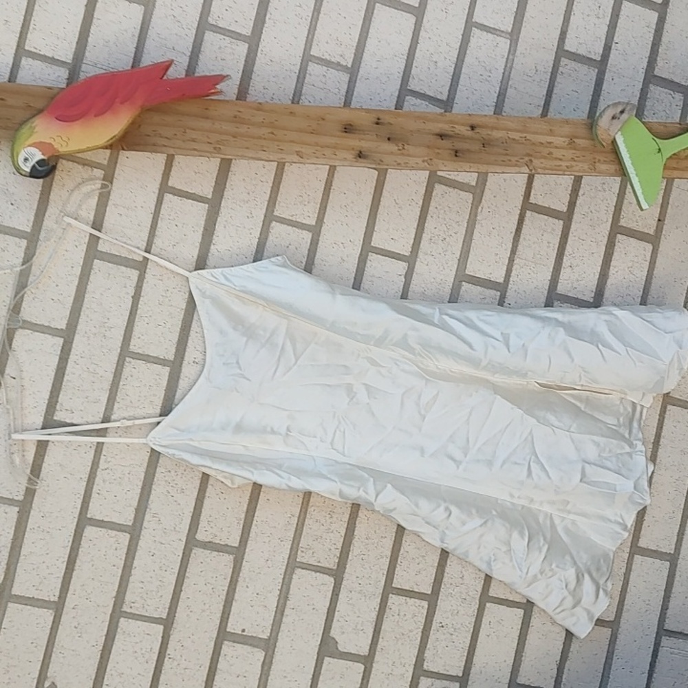 White Slip - Picture 2 of 9